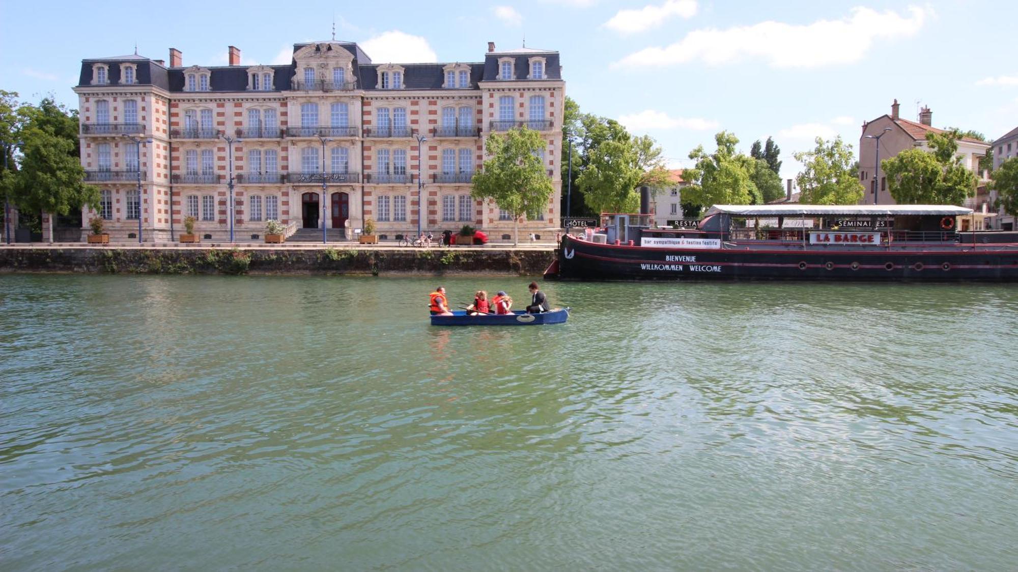 Le Gite Embarque - Gere Par Presta-Zen'Services - Barque Electrique En Supplement Verdún Exterior foto